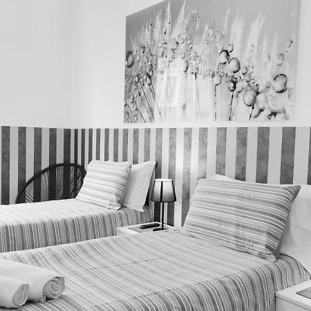 Aurora Guest House- Dimore Bolognesi Bagian luar foto